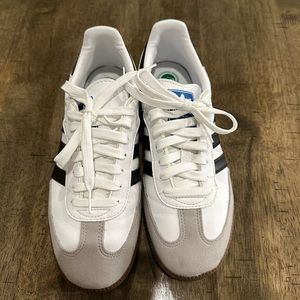 Preloved- Men’s Adidas Samba OG Size 7.5 White Used once only
